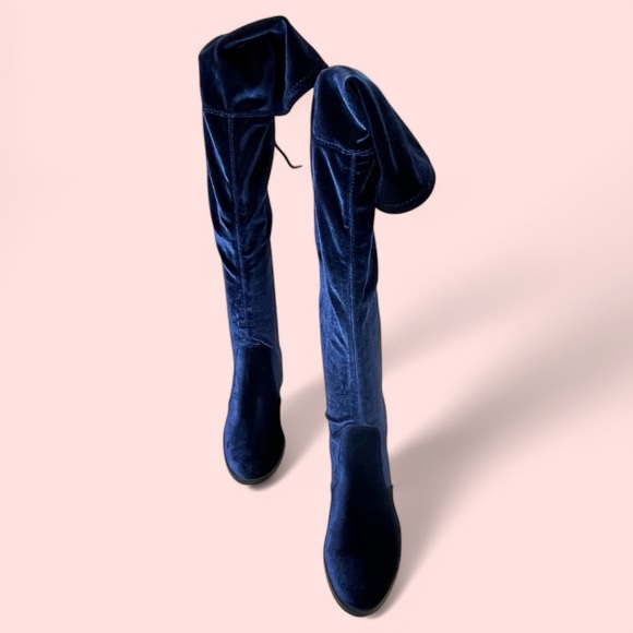 Charles David | Over-the-Knee Blue Velvet Boots - Picture 4 of 7